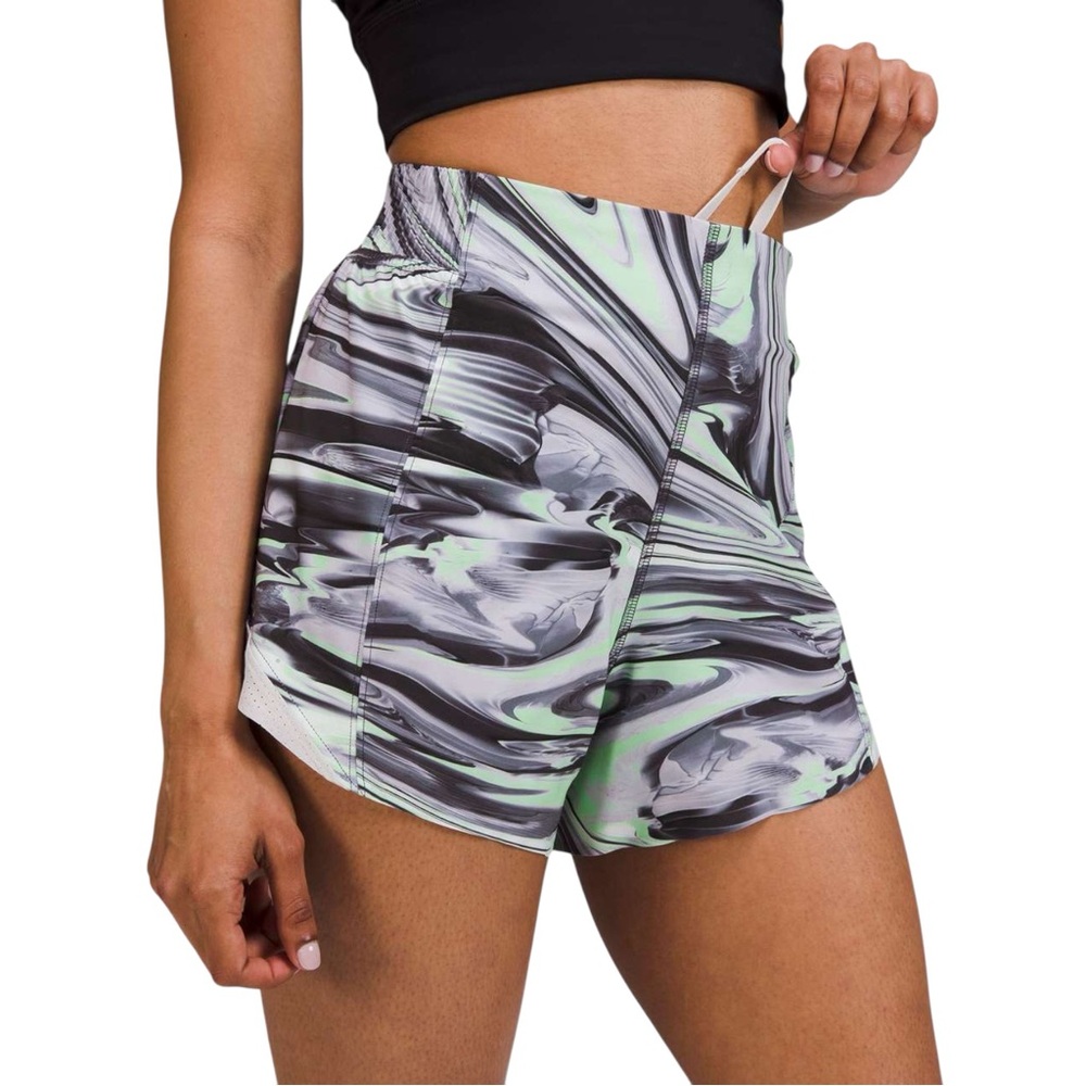 Lululemon Hotty Hot High-Rise Short 4" *Special Edition